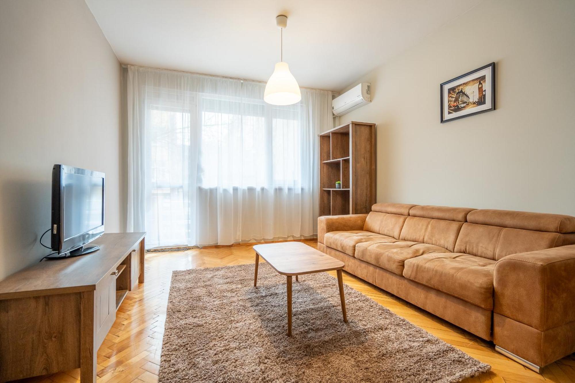 Pirotska 2-Bedroom 100M2 Apartment In Sofia Center Экстерьер фото